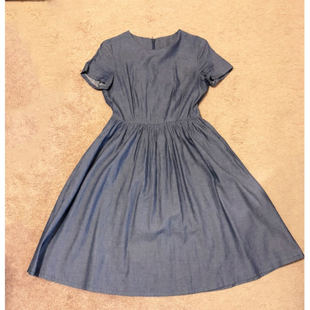 Short Sleeve Empire Waist Chambray Midi Dress